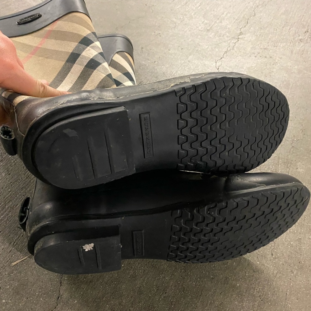 Burberry Rubber Rain Boots - Picture 3 of 10